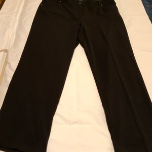 RAFAELLA woman 18W black pants. Gently used.